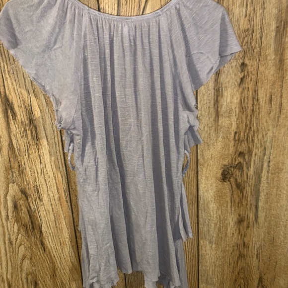 Short sleeve blouse🛍🛍 - Picture 3 of 3